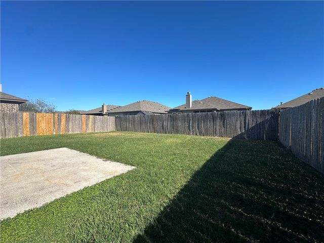 1017 Santa Catalina St, Portland, TX 78374