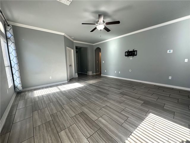 1017 Santa Catalina St, Portland, TX 78374