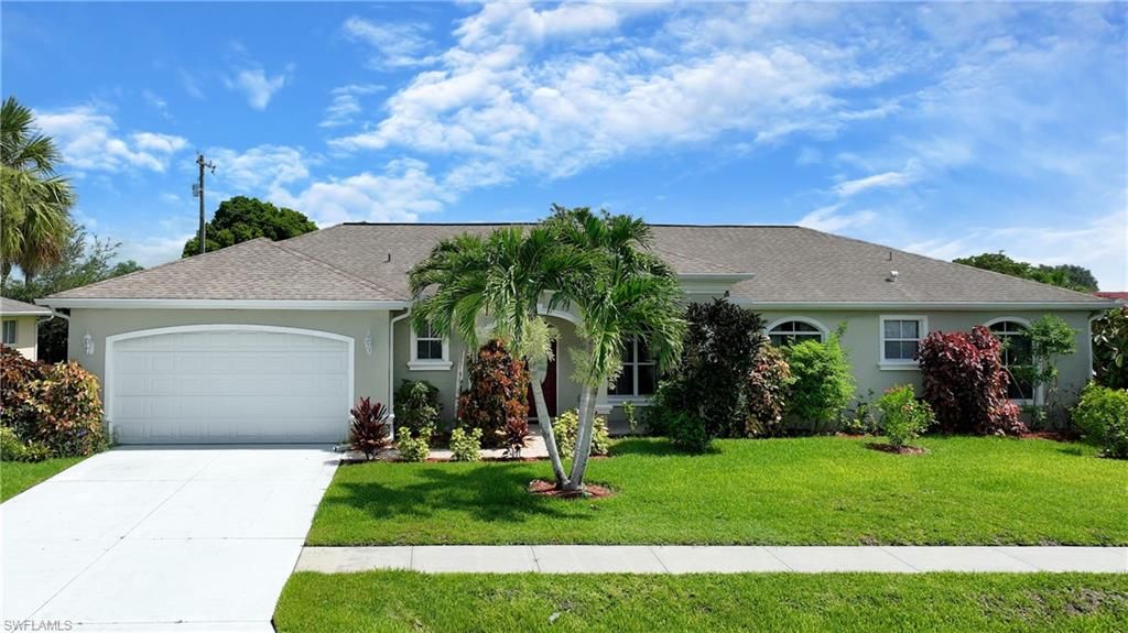 599 Genevieve DR, LEHIGH ACRES, FL 33936 — exterior