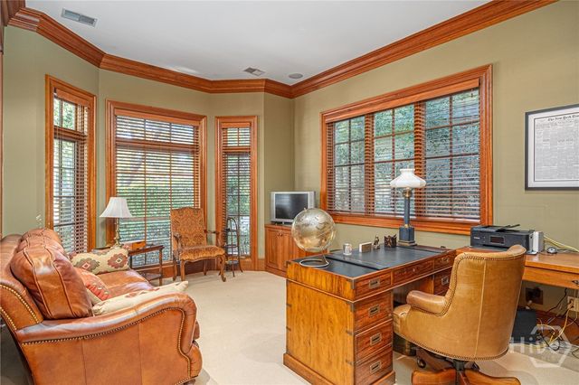 6 Oak Shadow Court, Savannah, GA 31411