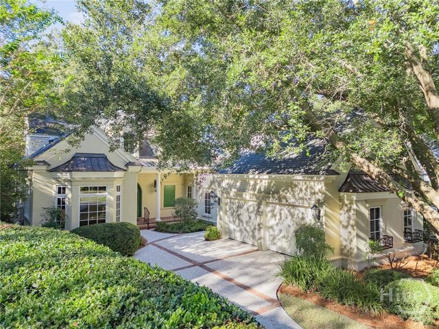 6 Oak Shadow Court, Savannah, GA 31411