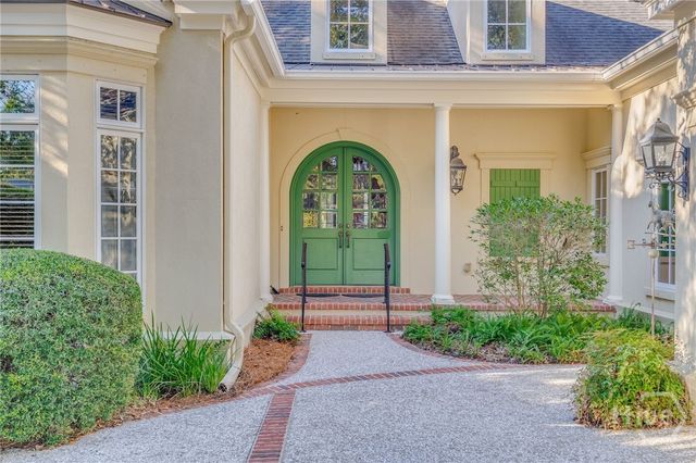 6 Oak Shadow Court, Savannah, GA 31411