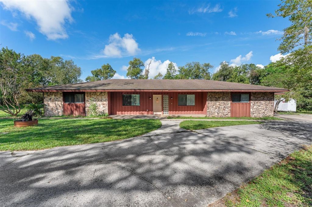 19711 STATE ROAD 44, Eustis, FL 32736