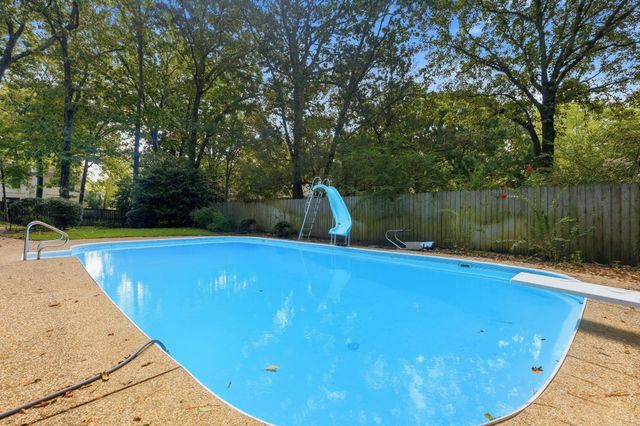 23 Portland Road, Little Rock, AR 72212