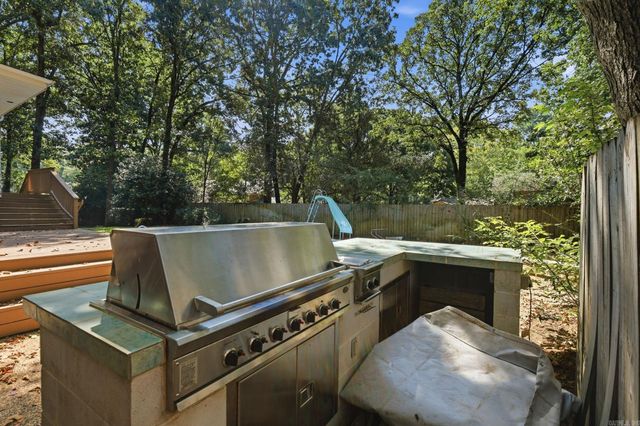 23 Portland Road, Little Rock, AR 72212