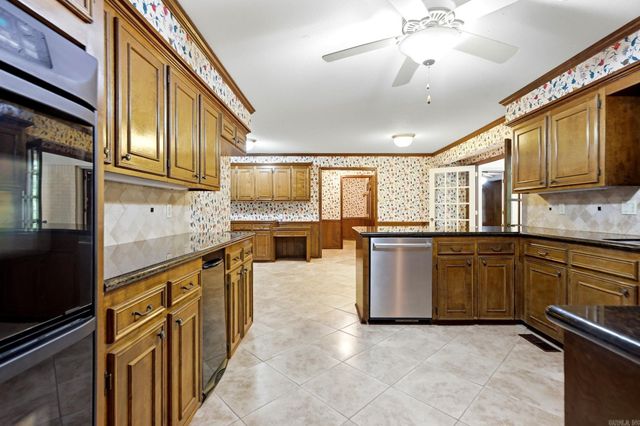 23 Portland Road, Little Rock, AR 72212