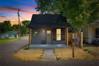 2222 Leota St, Springfield, TN 37172