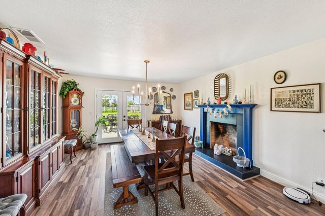 11890 Cresthill Drive, Elk Grove, CA 95624