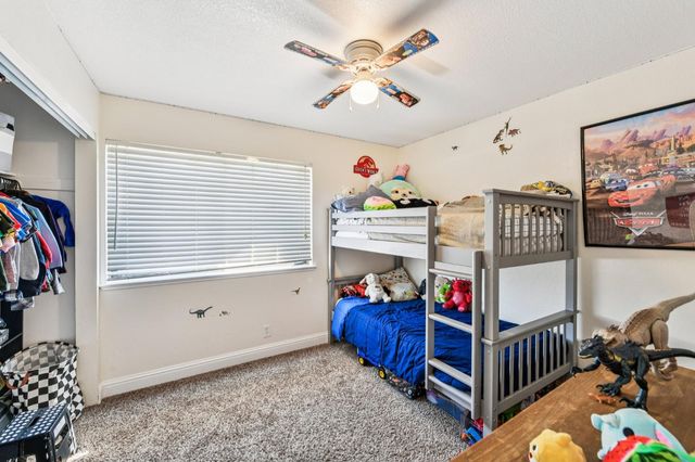 11890 Cresthill Drive, Elk Grove, CA 95624