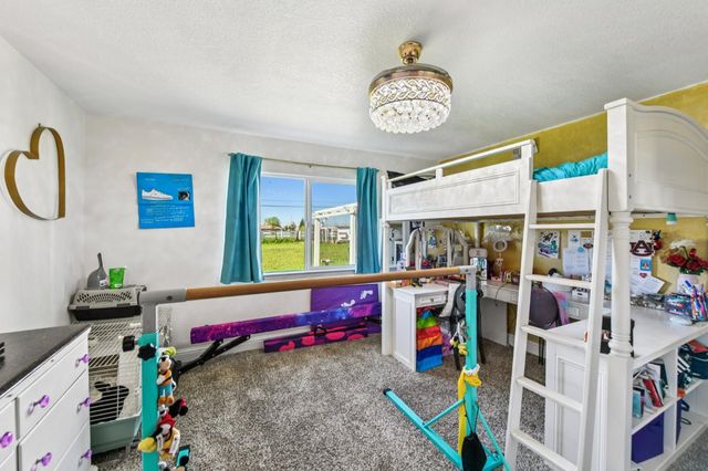 11890 Cresthill Drive, Elk Grove, CA 95624