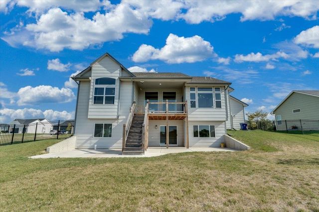 1425 W Cozy Hollow St, Goddard, KS 67052
