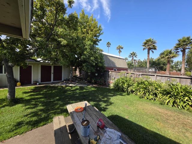 30 Hebert Road, Salinas, CA 93906