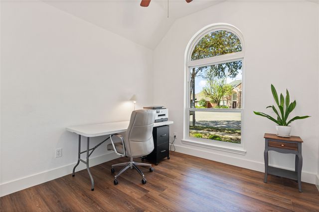 8718 Falls Road, Irving, TX 75063