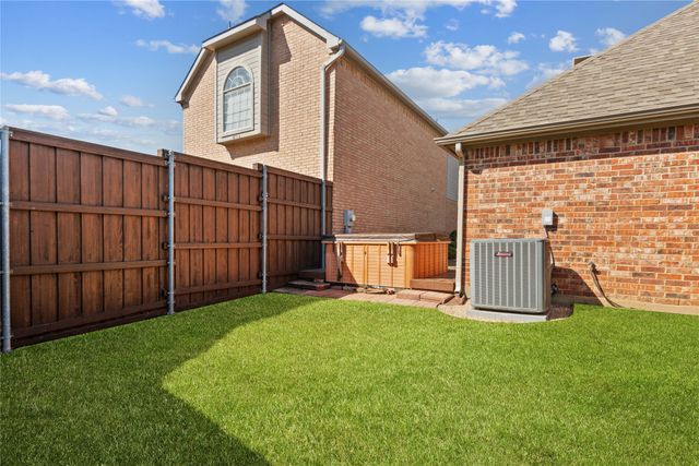 8718 Falls Road, Irving, TX 75063