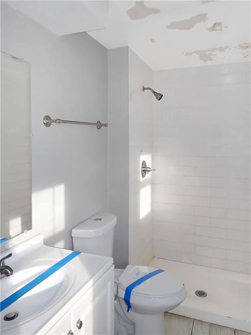 7611 E 100th Terrace, Kansas City, MO 64134