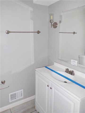 7611 E 100th Terrace, Kansas City, MO 64134