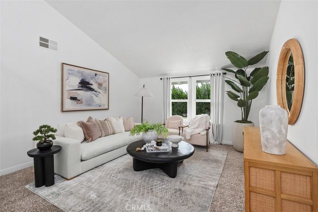 9001 Oceanwood Drive, Huntington Beach, CA 92646