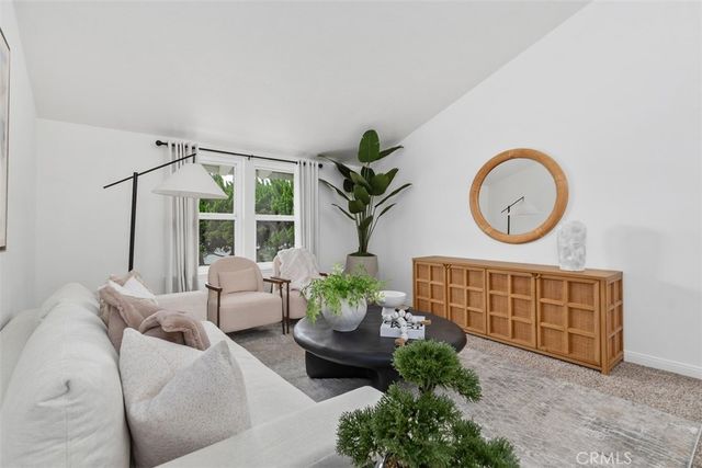 9001 Oceanwood Drive, Huntington Beach, CA 92646