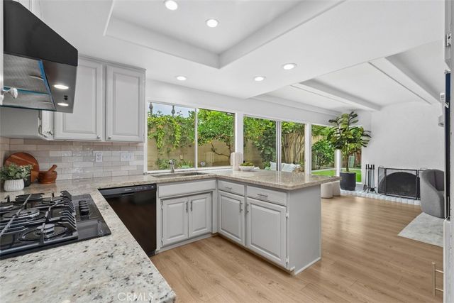 9001 Oceanwood Drive, Huntington Beach, CA 92646