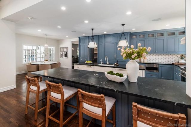 6056 Calle Camposeco, Rancho Santa Fe, CA 92067