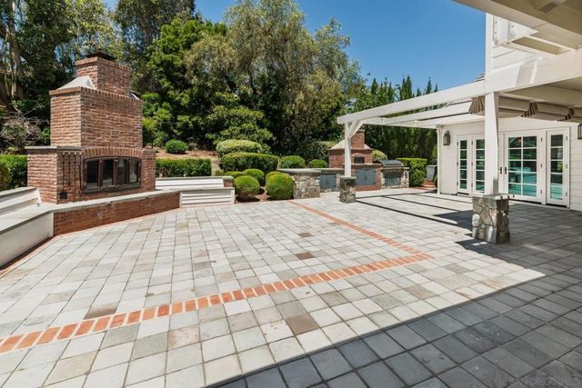6056 Calle Camposeco, Rancho Santa Fe, CA 92067