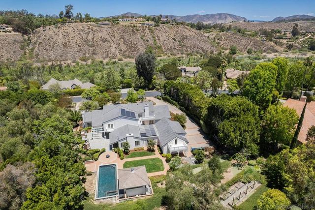6056 Calle Camposeco, Rancho Santa Fe, CA 92067