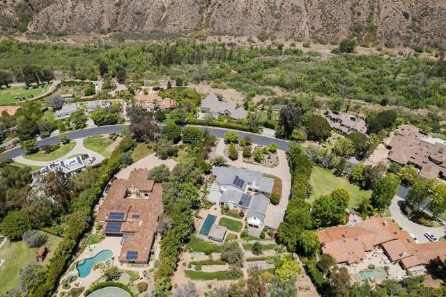 6056 Calle Camposeco, Rancho Santa Fe, CA 92067