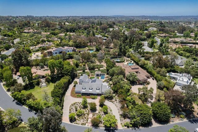 6056 Calle Camposeco, Rancho Santa Fe, CA 92067