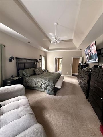 1008 Elaine Court, Mcdonough, GA 30252