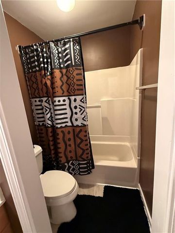 1008 Elaine Court, Mcdonough, GA 30252
