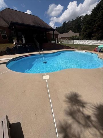 1008 Elaine Court, Mcdonough, GA 30252
