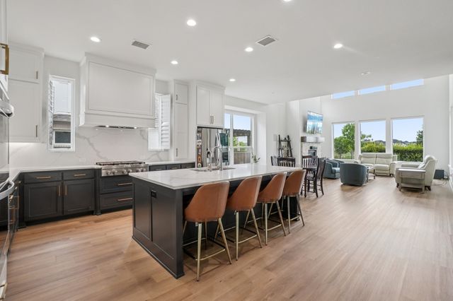 3960 Medio Creek Drive, Prosper, TX 75078