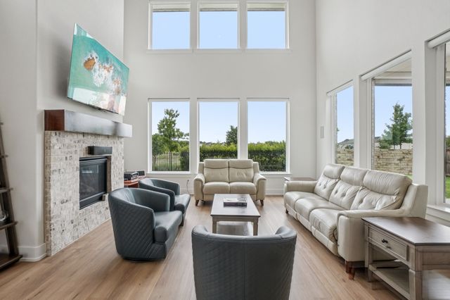 3960 Medio Creek Drive, Prosper, TX 75078