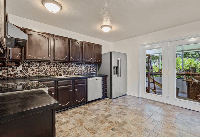 3627 Longcourt Circle, Mesquite, TX 75150