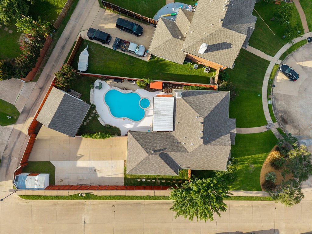 2503 Barger Court, Sachse, TX 75048