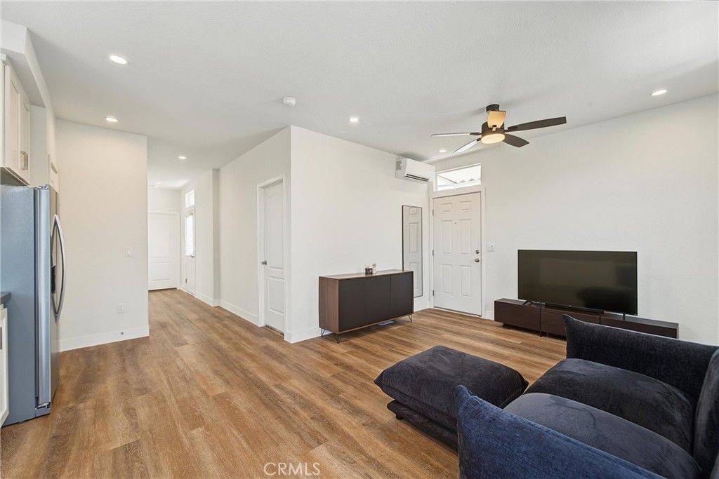 2767 W 1st Street 14, Santa Ana, CA 92703 — photo 2