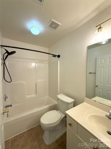 639 Mountainwater Drive, Charlotte, NC 28262