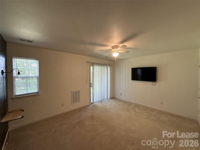 639 Mountainwater Drive, Charlotte, NC 28262
