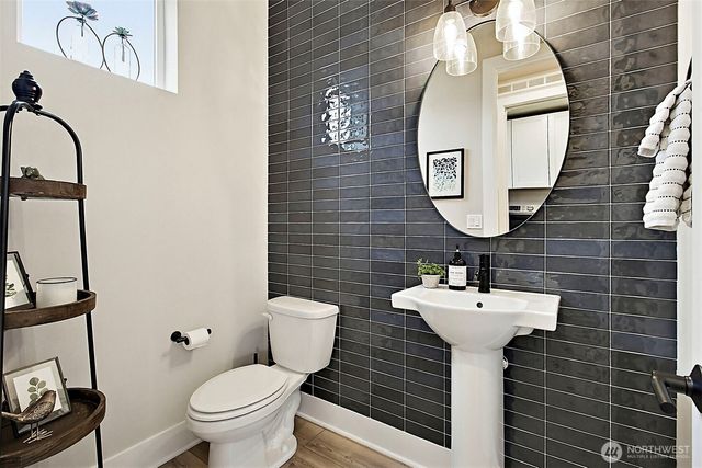 1890 SE 12th Street, North Bend, WA 98045