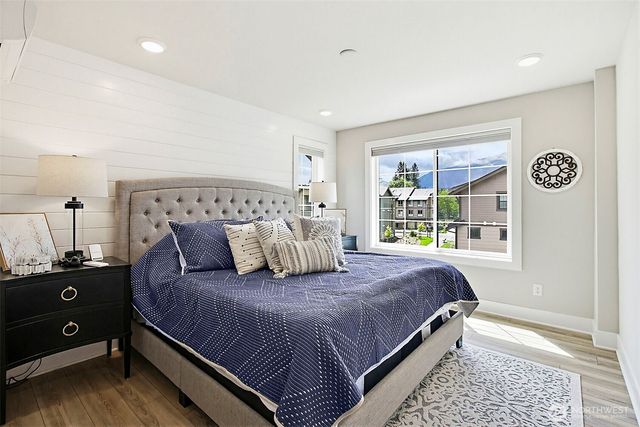 1890 SE 12th Street, North Bend, WA 98045