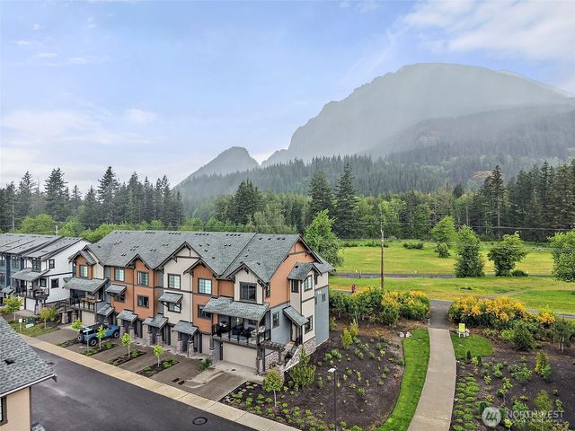 1890 SE 12th Street, North Bend, WA 98045