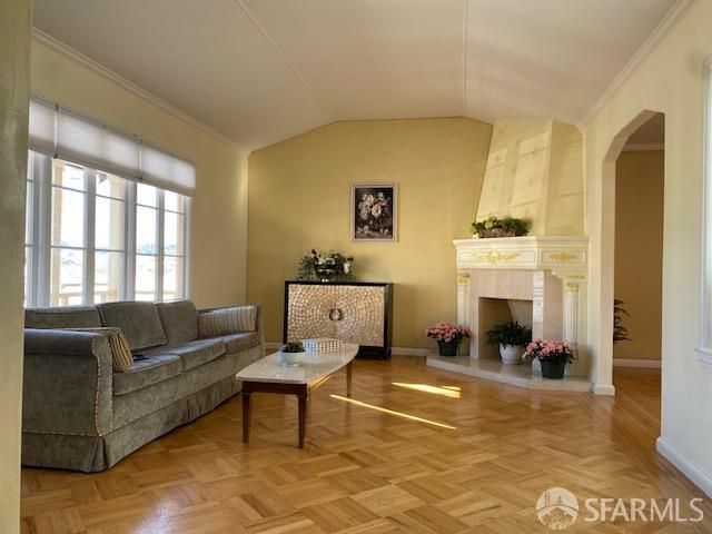 151 Shawnee Avenue, San Francisco, CA 94112