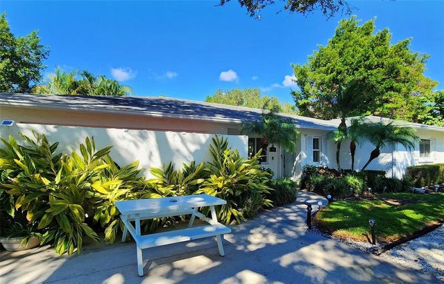 329 BERNARD AVENUE, Sarasota, FL 34243