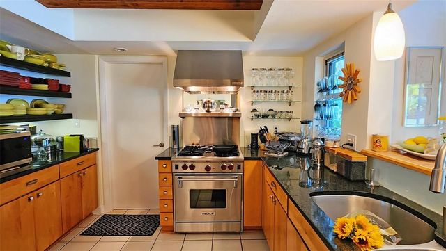 329 BERNARD AVENUE, Sarasota, FL 34243