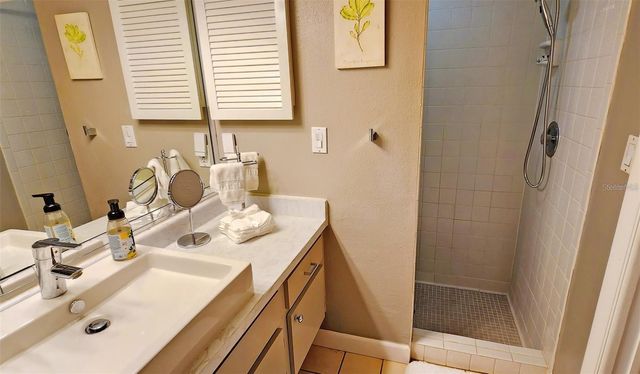 329 BERNARD AVENUE, Sarasota, FL 34243