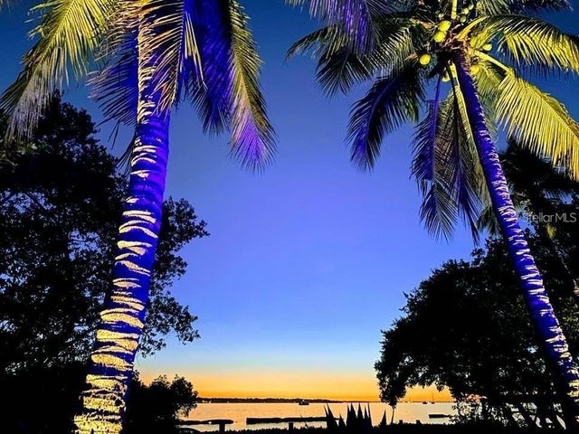 329 BERNARD AVENUE, Sarasota, FL 34243