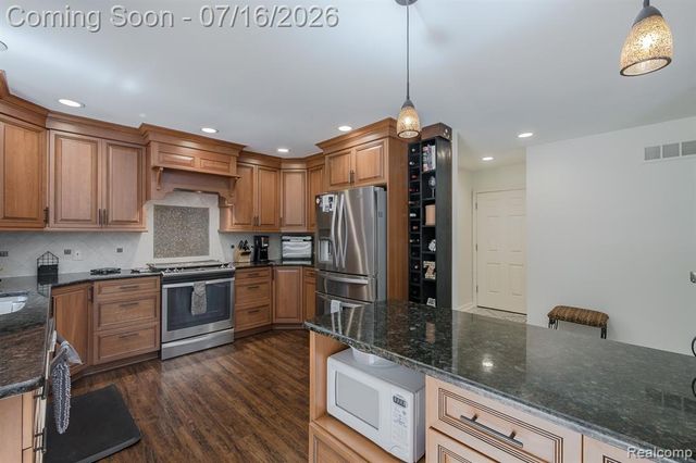 4430 Sedona Drive, Clarkston, MI 48348