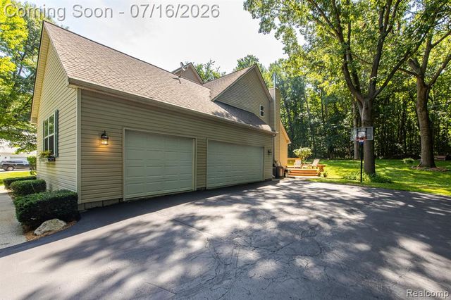 4430 Sedona Drive, Clarkston, MI 48348
