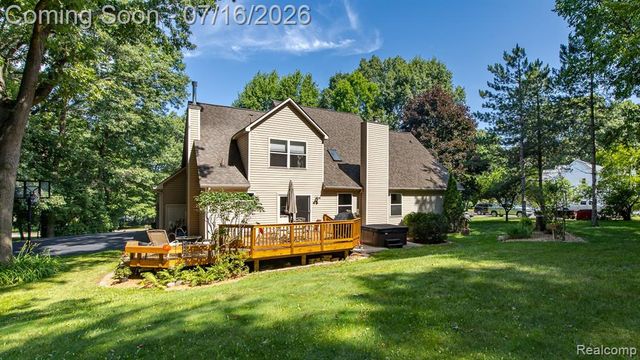 4430 Sedona Drive, Clarkston, MI 48348