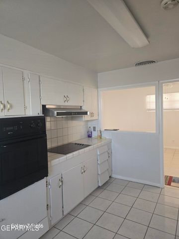 2701 Nations Avenue, El Paso, TX 79930